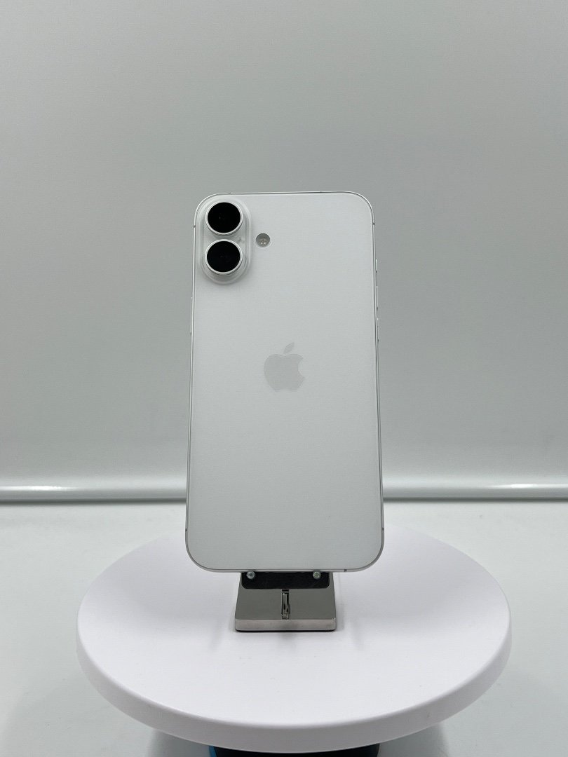 iPhone 16 Plus