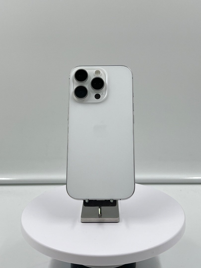 iPhone 16 Pro
