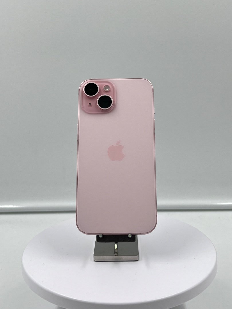 iPhone 15