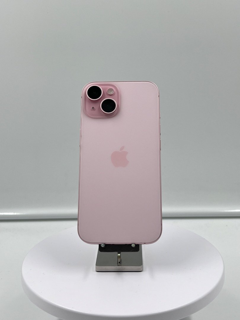 iPhone 15