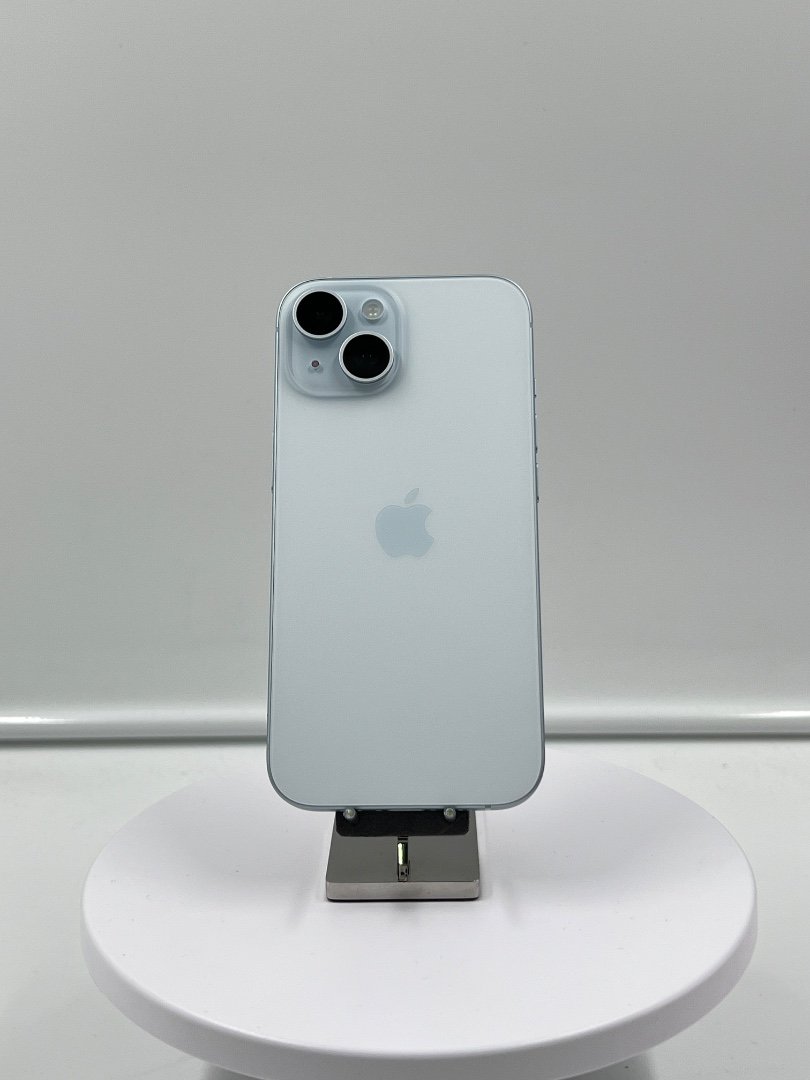 iPhone 15