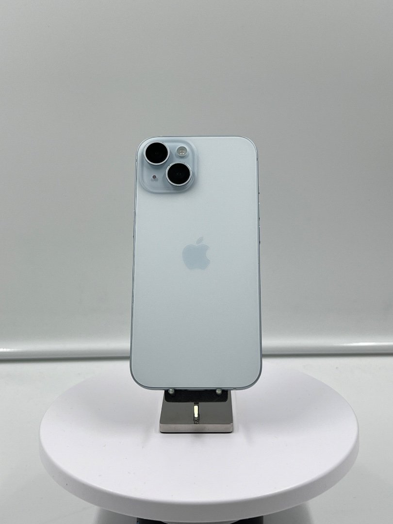 iPhone 15