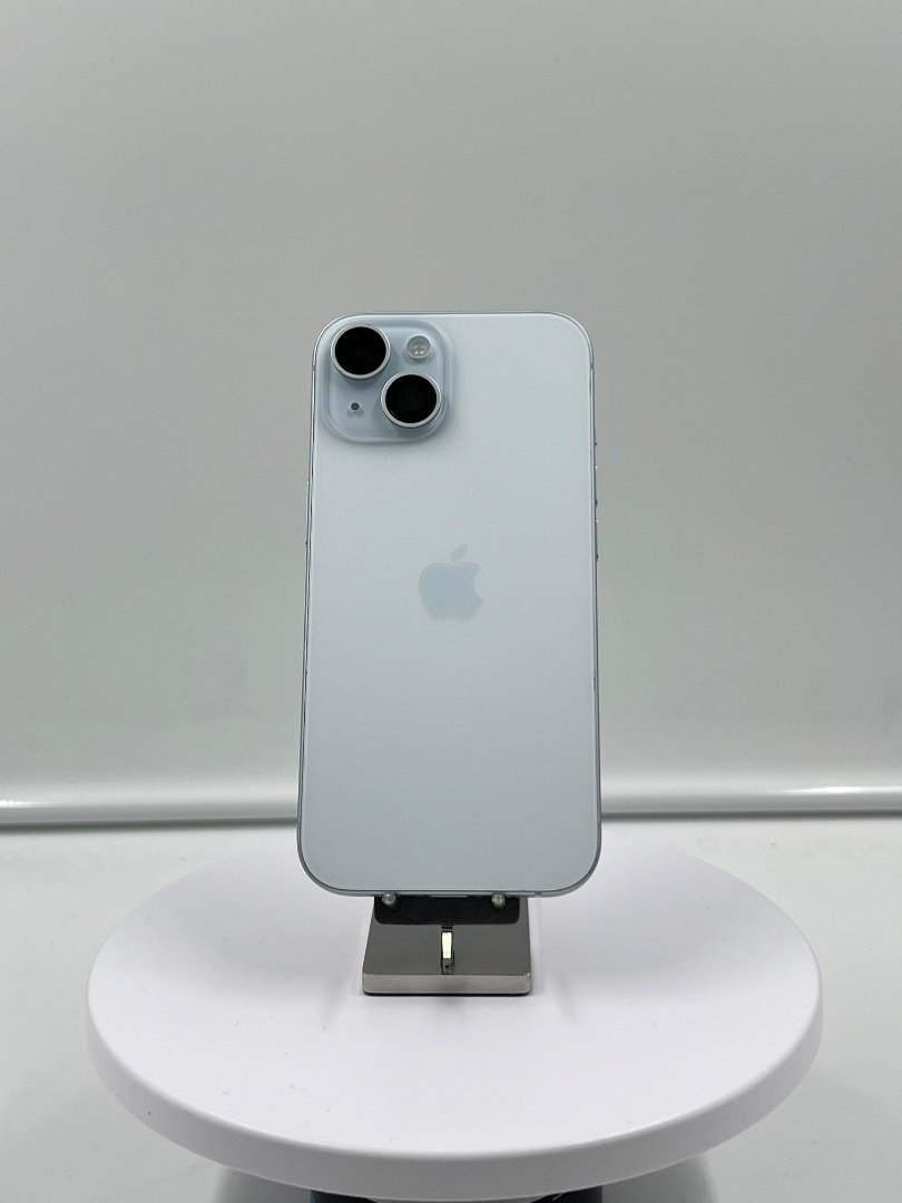 iPhone 15