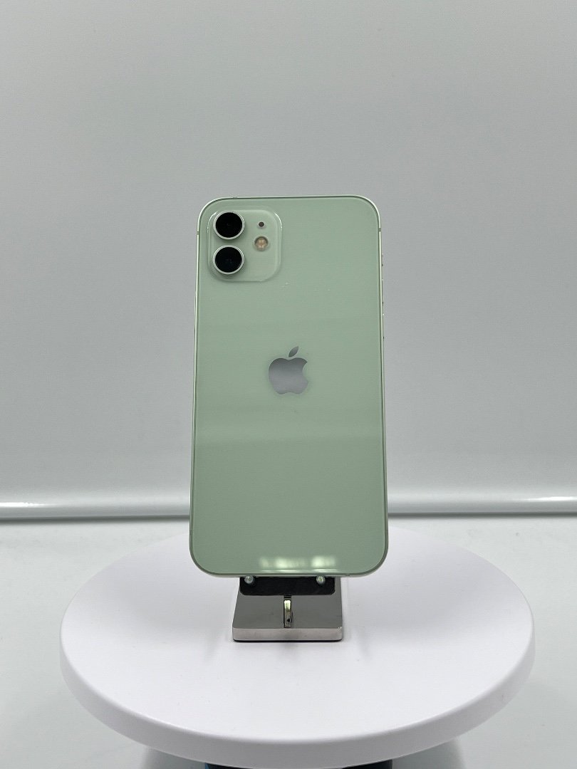 iPhone 12