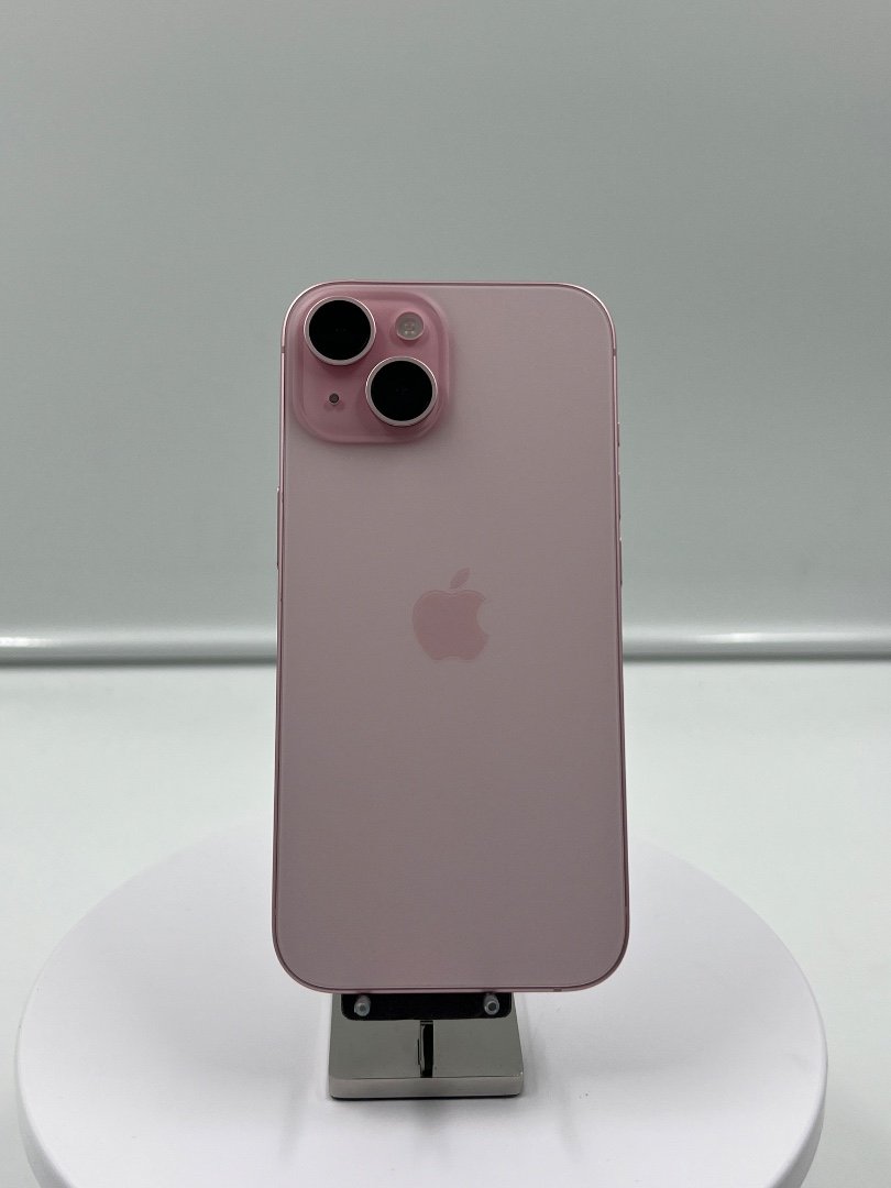 iPhone 15