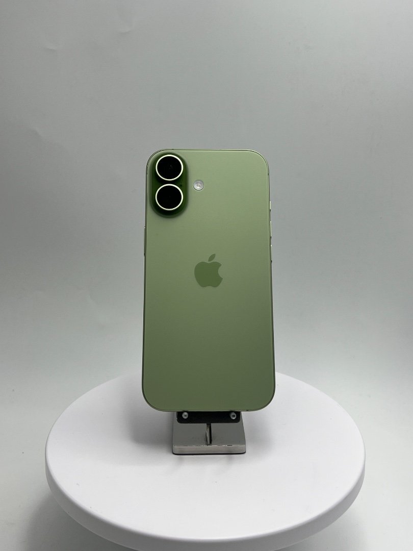 iPhone 17