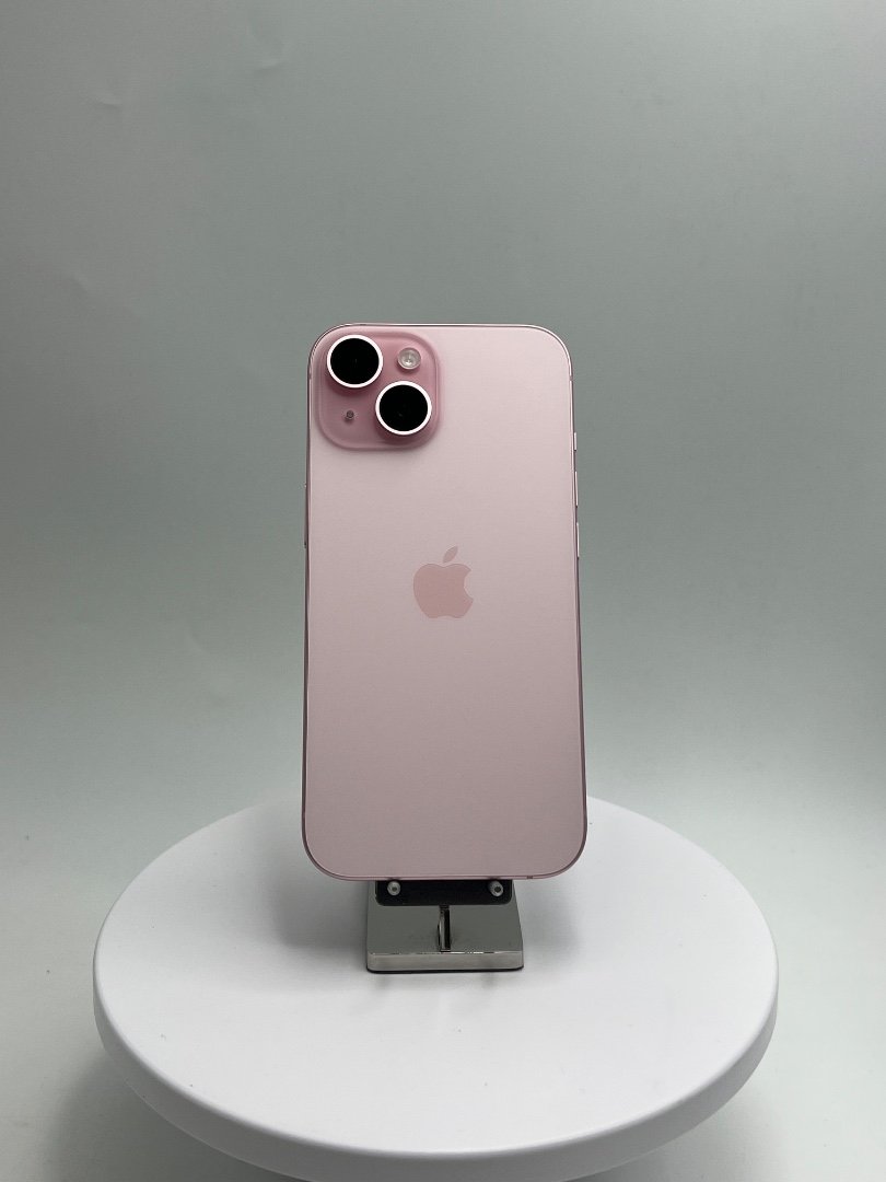 iPhone 15